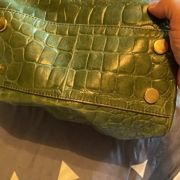 Set - Picture 4 of 6